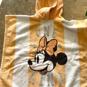 Zara - Minnie Mouse towel dress coverup